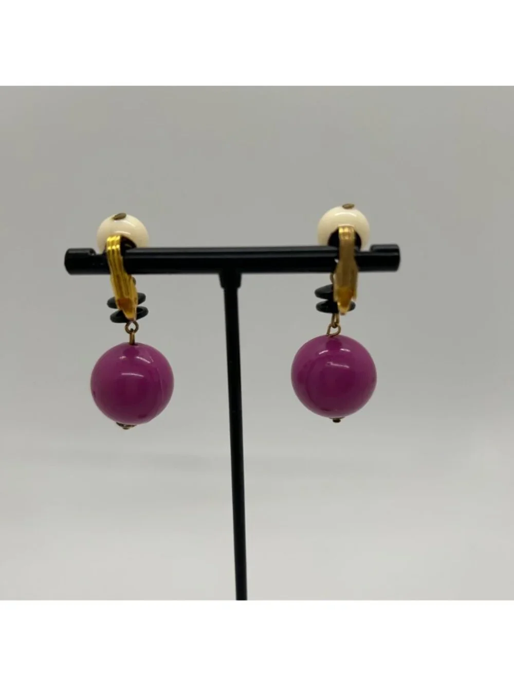 Vintage 1960s Dangle Earrings Clip-On Acrylic Pink White & Black Mod Design